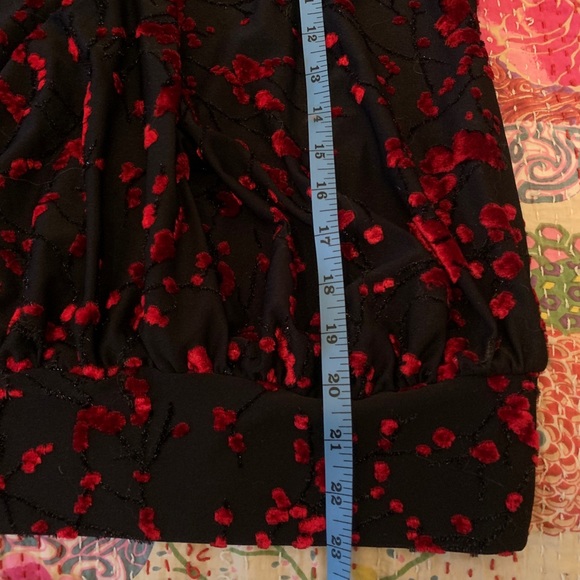 Zara velvet cross over top - Picture 7 of 9